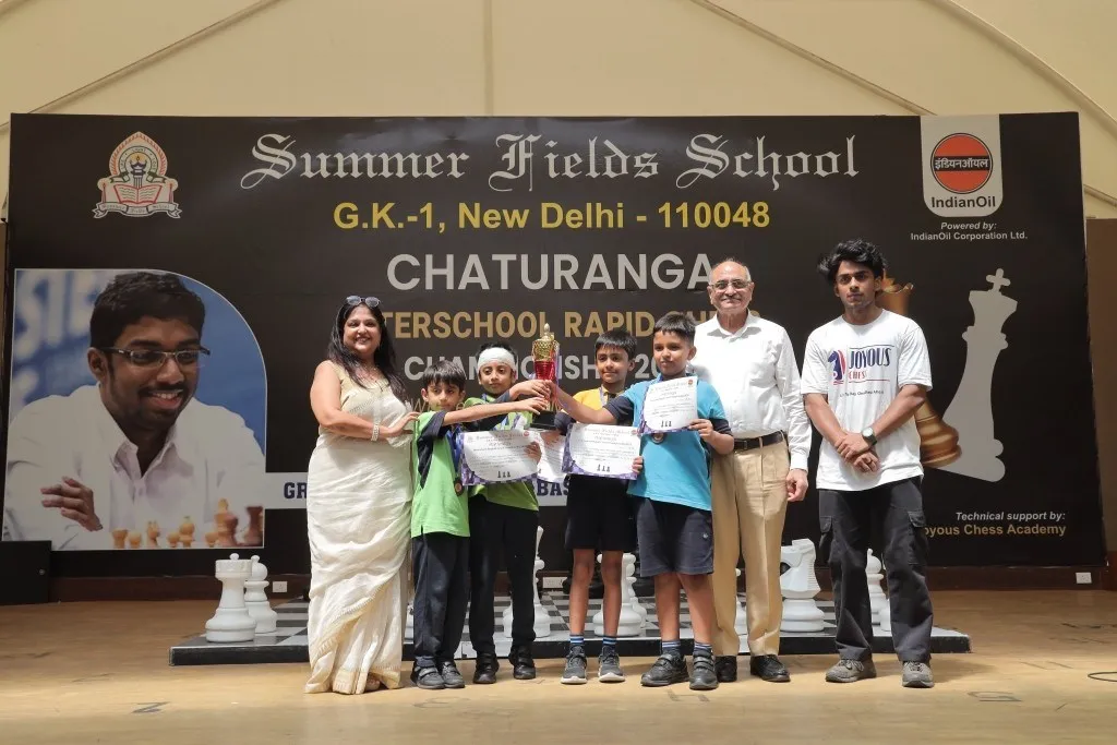 Students collaborating